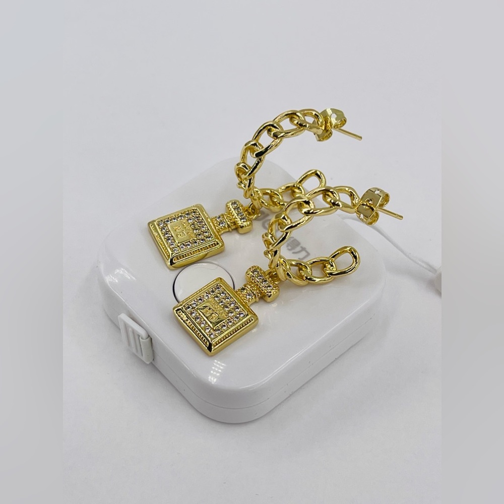 Gold Plated Earrings/ Pendientes Oro Laminado 18k